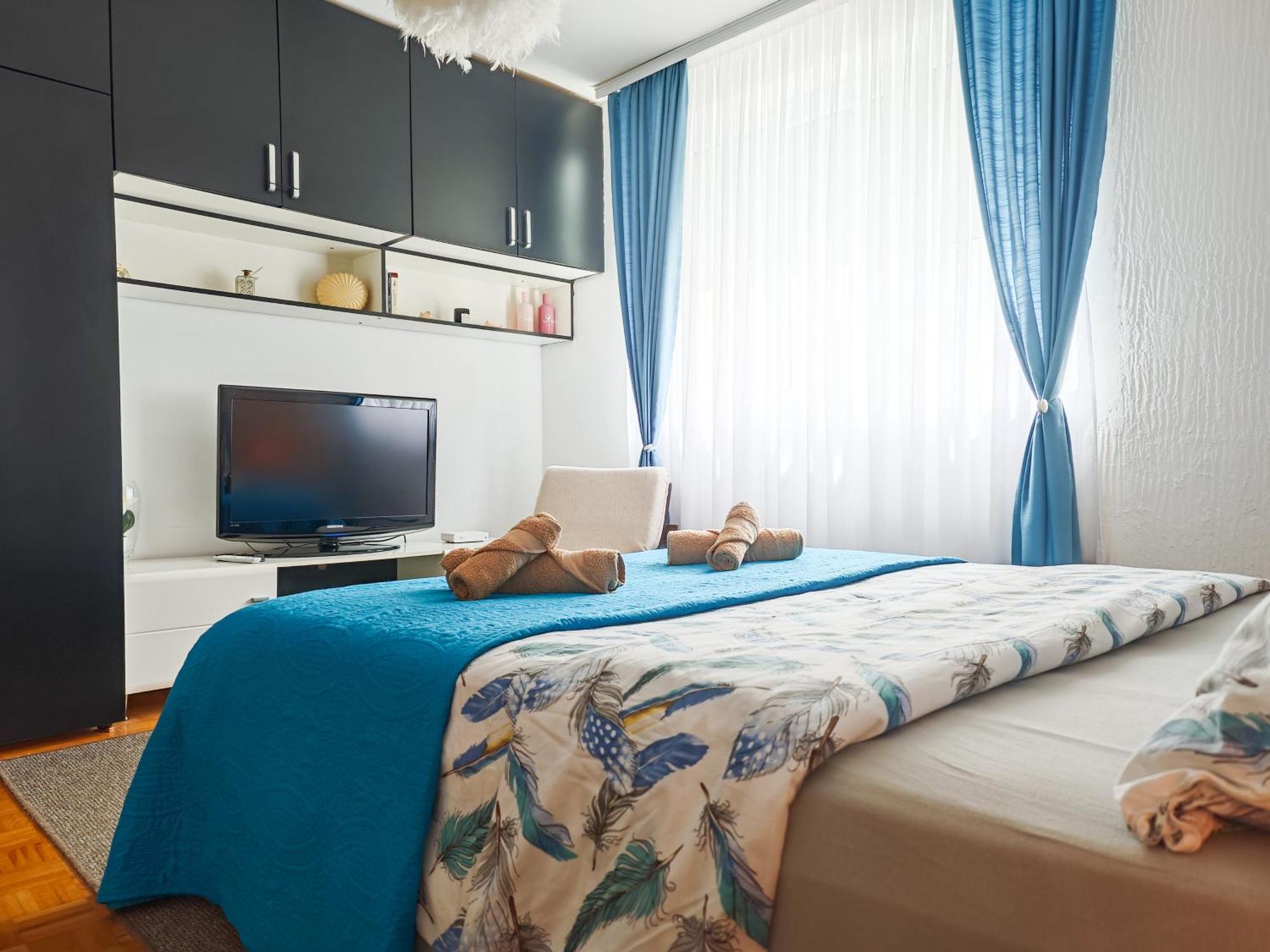 Apartman Julija Donji Milanovac Extérieur photo
