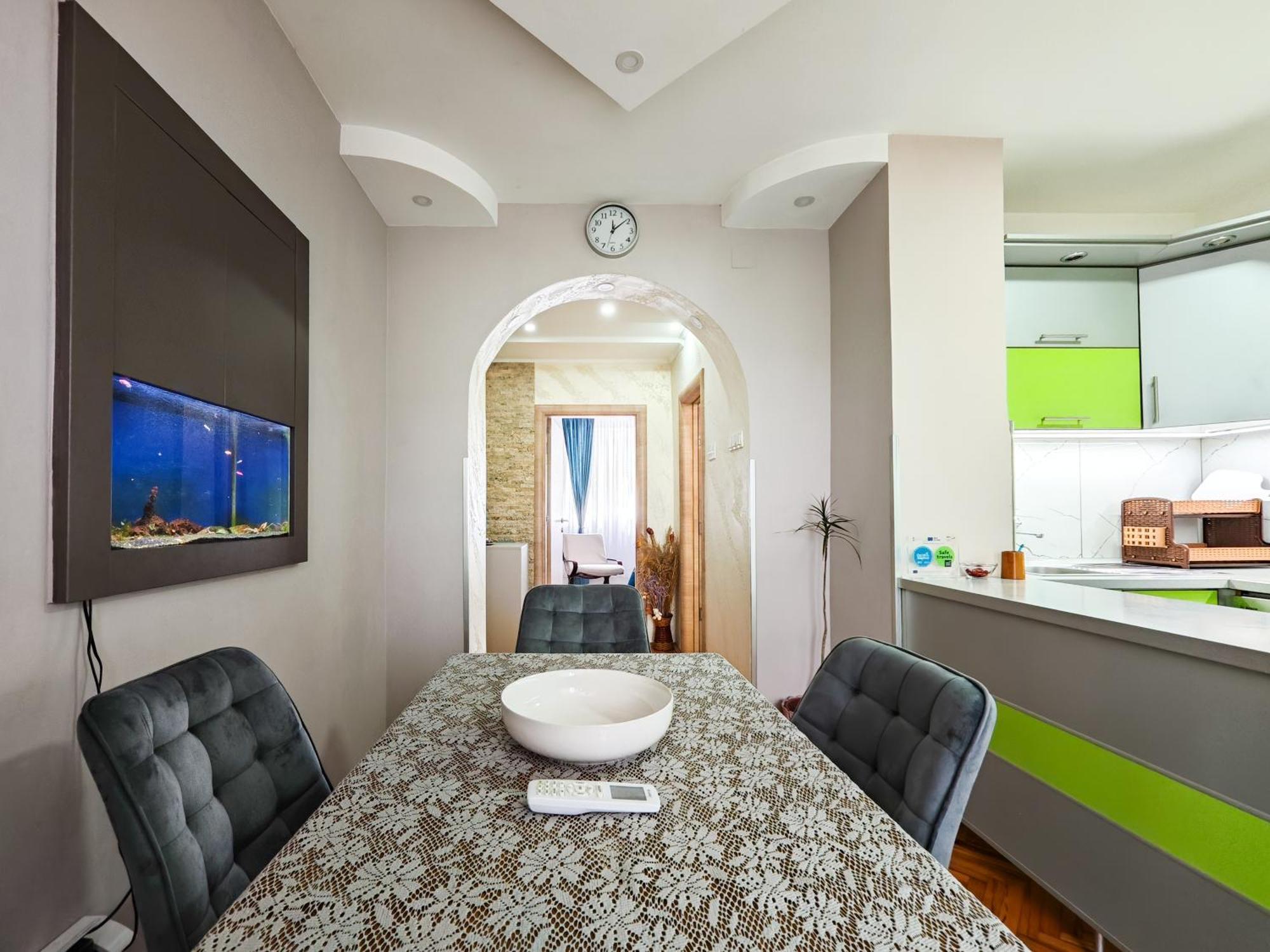 Apartman Julija Donji Milanovac Extérieur photo