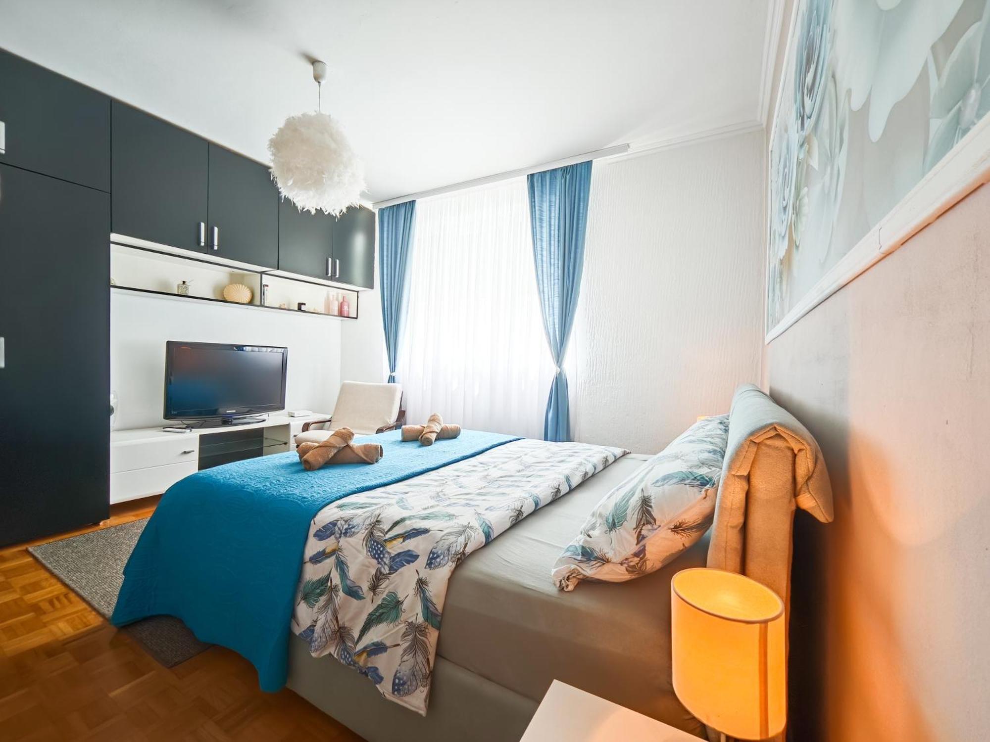 Apartman Julija Donji Milanovac Extérieur photo